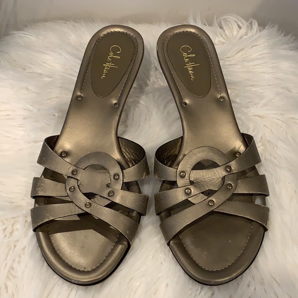 EUC Cole Haan Metallic Slip-On Sandals 8B - Picture 2 of 9